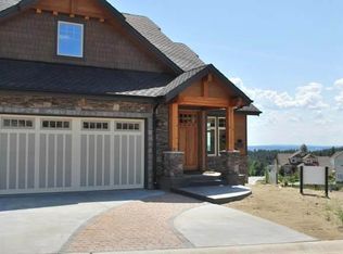 8922 E Courtview Ln, Spokane, WA 99217