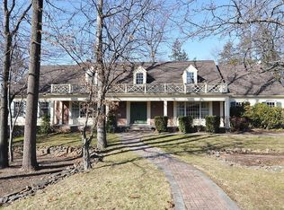 11 Farmstead Rd, North Caldwell, NJ 07006