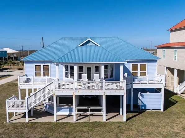 773 Bolivar Dunes Blvd, Gilchrist, TX 77617