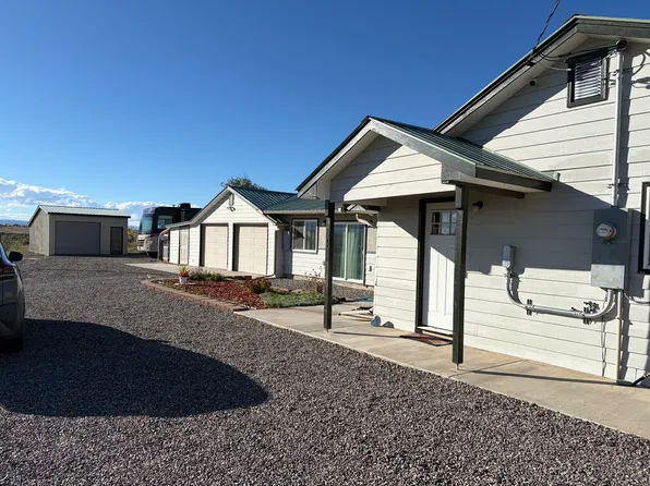 11311 6450th Rd, Montrose, CO 81401
