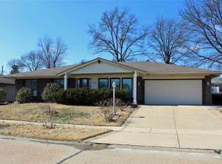 5149 Oakfire Dr, Saint Louis, MO