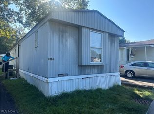 6304 Bramley Dr, Ravenna, OH 44266