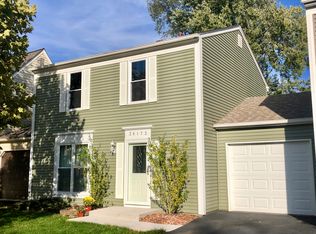 3S173 Briarwood Dr, Warrenville, IL