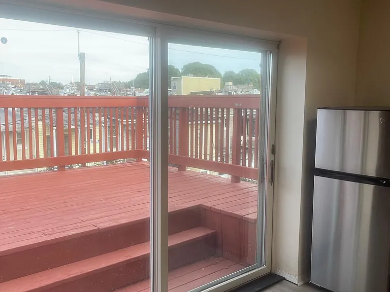 115 S Linwood Ave — Photo 20