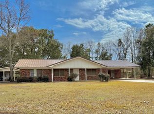 2502 Halsel St, Gulfport, MS 39503
