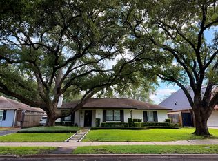 4222 Markham St, Houston, TX 77027