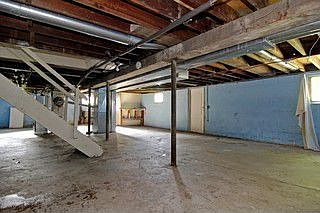 4th image of 1905 Joanna Ave