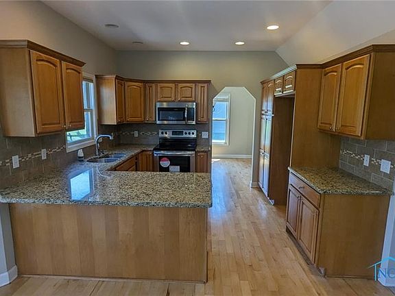 5th image of 26242 Carronade Dr