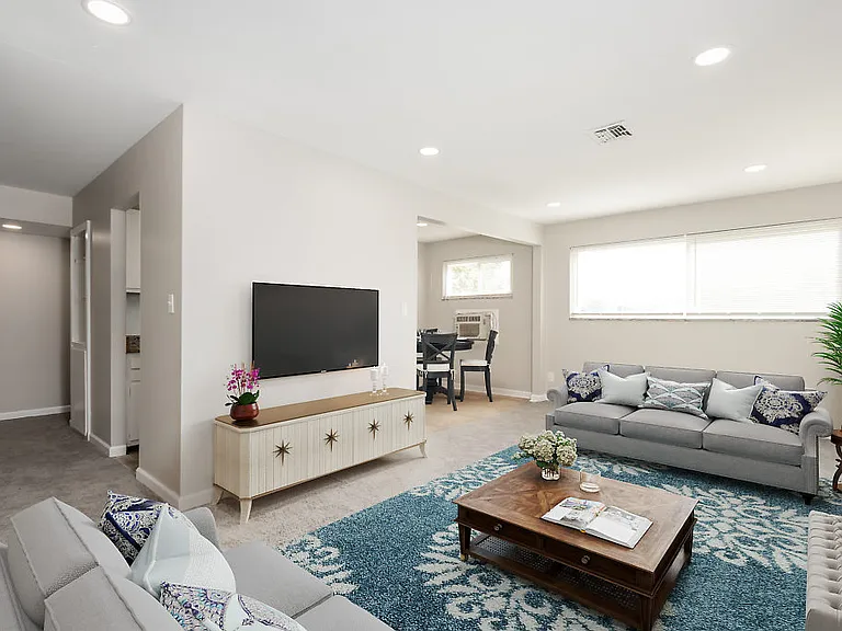 3656 Seabrook Ave — Photo 11