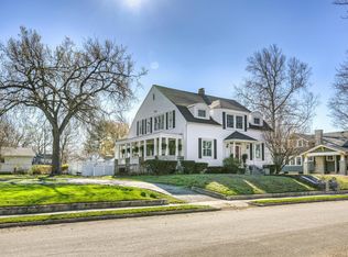 1218 S Maple St, Carthage, MO 64836