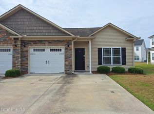 2307 Sweet Bay Dr #B, Greenville, NC 27834