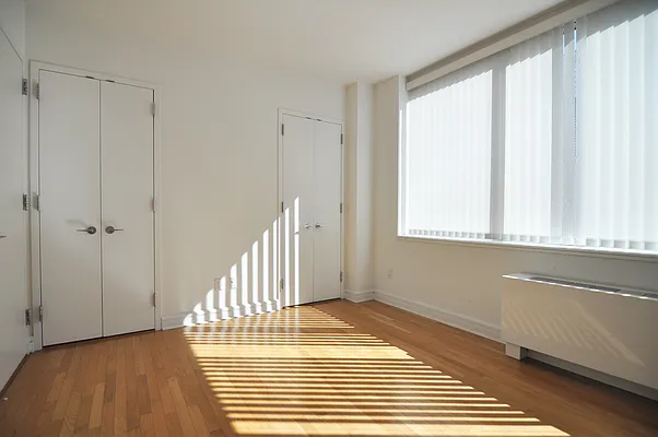 Rented by BLU Real Estate | media 27
