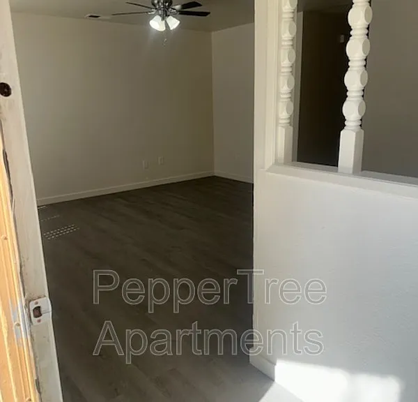 760 E Elm Ave #A — Photo 13