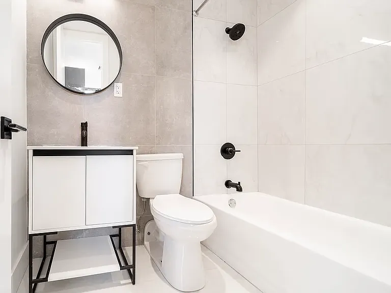 781 Washington Ave #4B — Photo 8