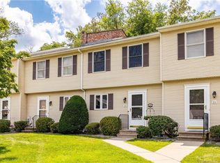 288 Broadbrook Rd APT 2B, Enfield, CT 06082