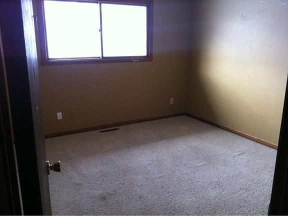 3rd image of 1356 Galtier St