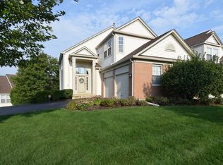 2 Waterfront Ct, Algonquin, IL 60102