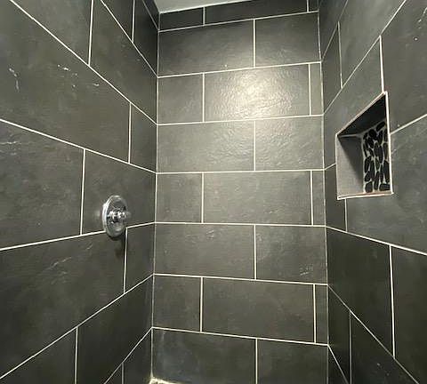 5th image of 2645 W Wabansia Ave #4