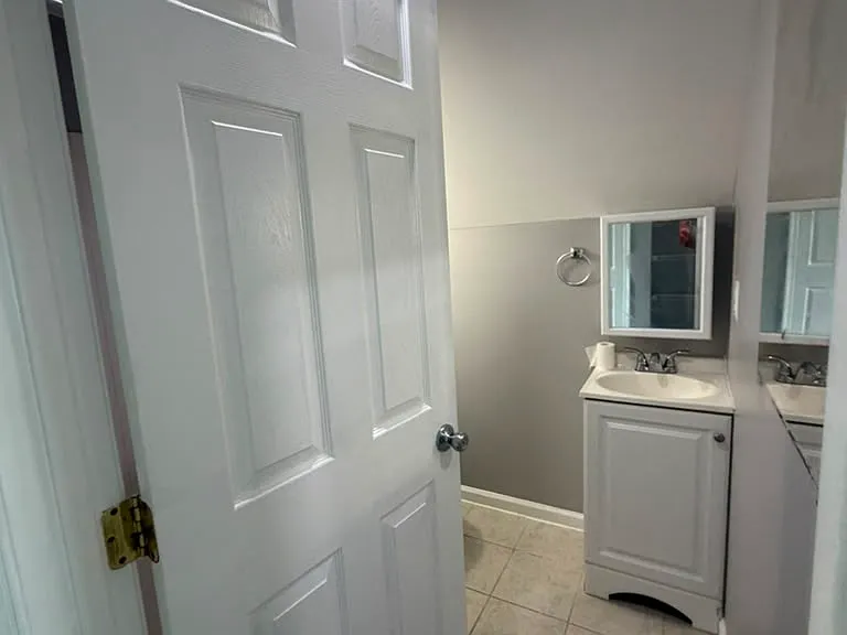 803 Silver Creek Rd — Photo 14
