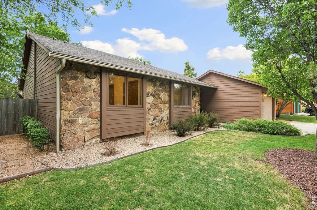 3842 Tradition Dr