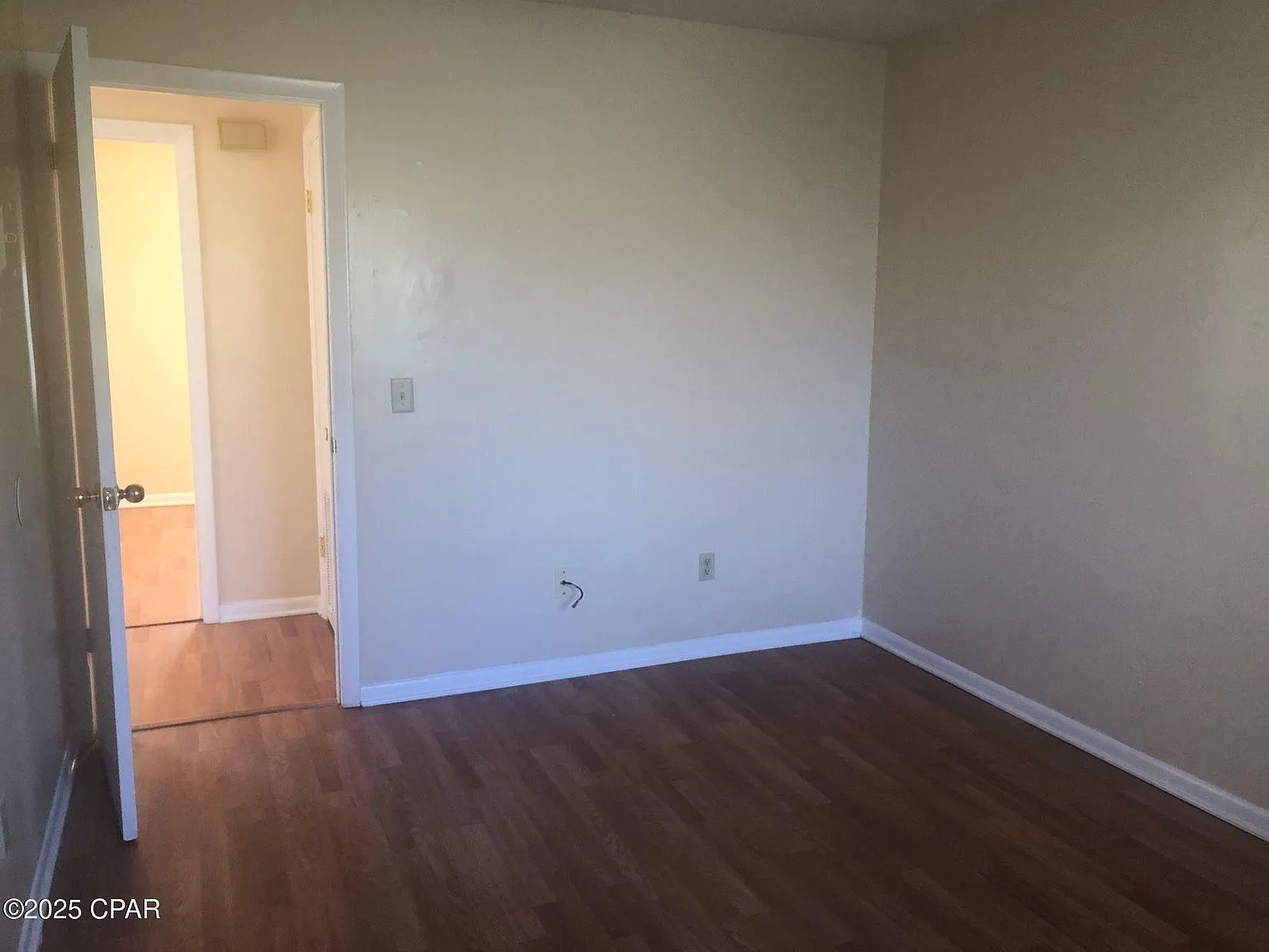 2 bed, 700 sqft, $950 — Photo 4