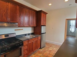 566 Lorimer St #4L, Brooklyn, NY 11211