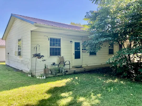 880 Ellis Ave, Ashland, OH 44805
