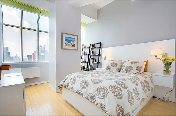 Sold by Douglas Elliman | media 22