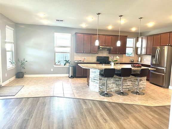 4th image of 9719 Hazel Fern Ct