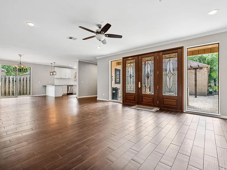3202 Breezy Pines Ct — Photo 4