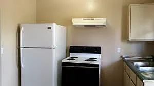 1 bed, 500 sqft, $750 — Photo 2