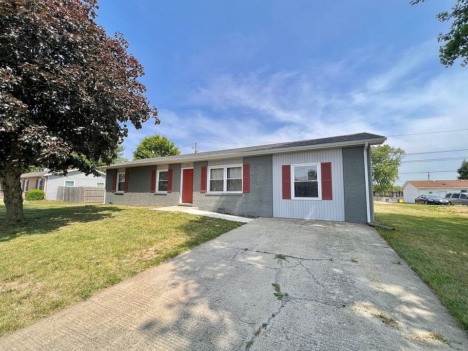 1st image of 803 Holiday Dr