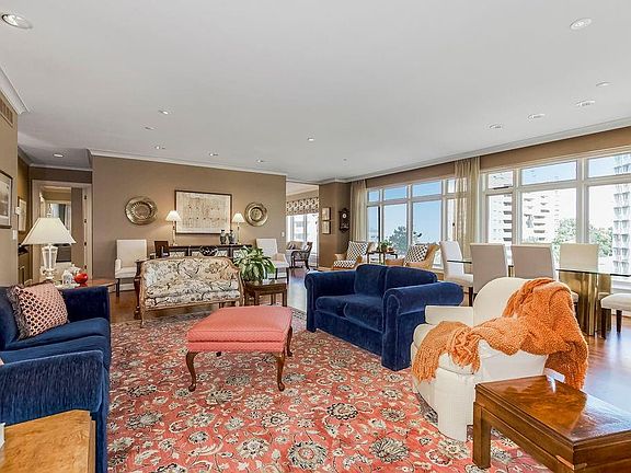 4th image of 400 W 49th Ter APT 2046