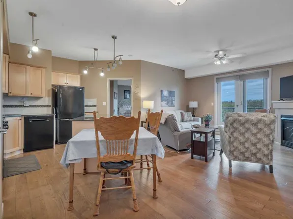 5040 E 53rd St #412, Sylvan Lake, AB T4S 0A1