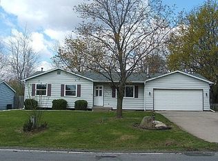 548 Robinson Rd, Jackson, MI 49203