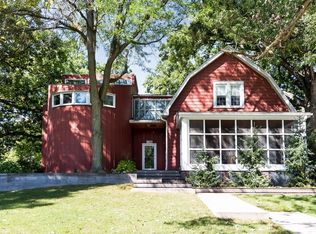 236 51st St, Des Moines, IA 50312