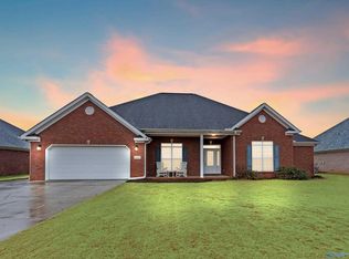 2627 Buckingham Gate SW, Decatur, AL 35603