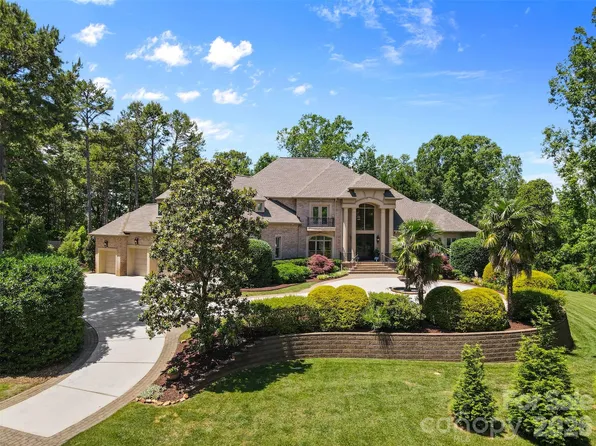 1405 Saratoga Woods Dr, Waxhaw, NC 28173