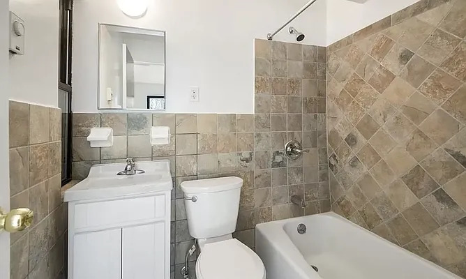 Rented by REAL New York | media 16