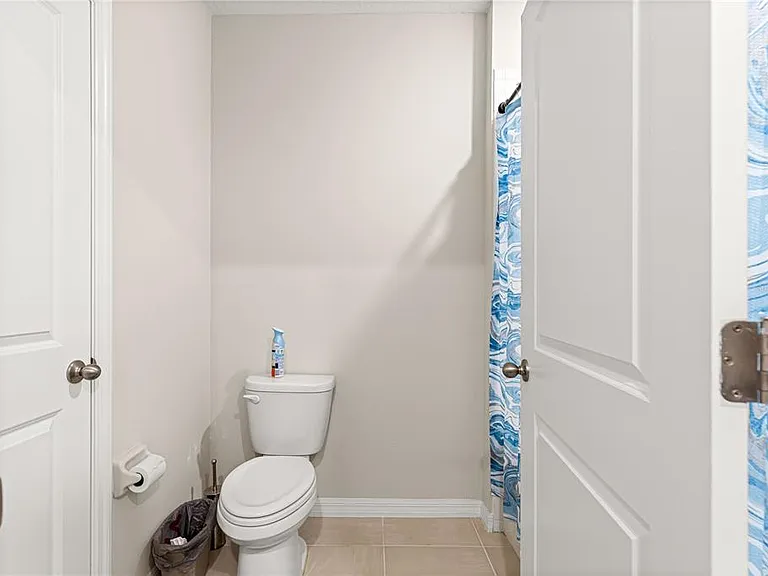 8142 SW 59th Ave — Photo 36