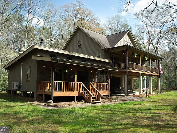 3rd image of 1088 Little Hawk Rd