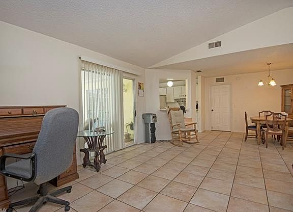 5th image of 816 McKinley Ave