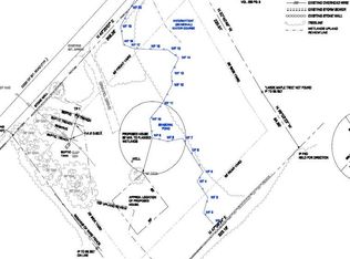 22 Clubhouse Rd, Lebanon, CT 06249