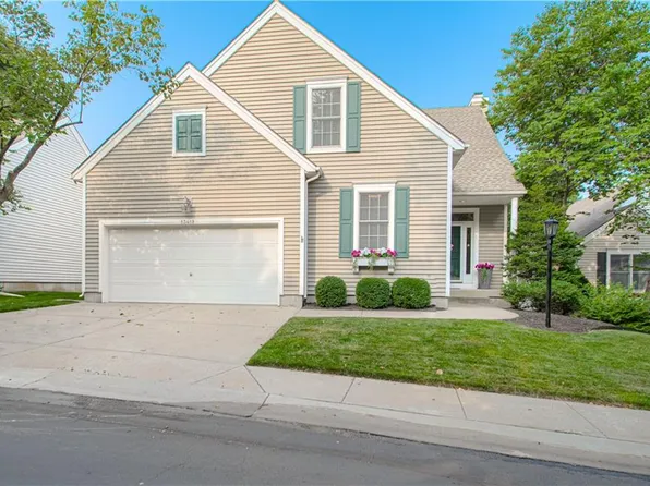 13419 W 126th Pl, Overland Park, KS 66213