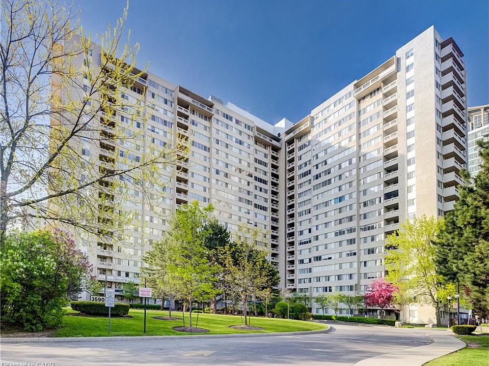 1st image of 3590 Kaneff Cres #2013