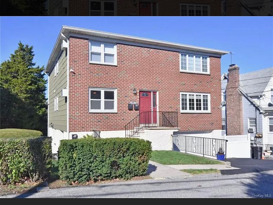 1st image of 223 Bennett Ave Floor 1
