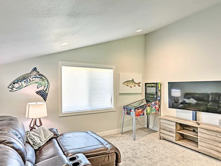 22 Kent Ln — Photo 18