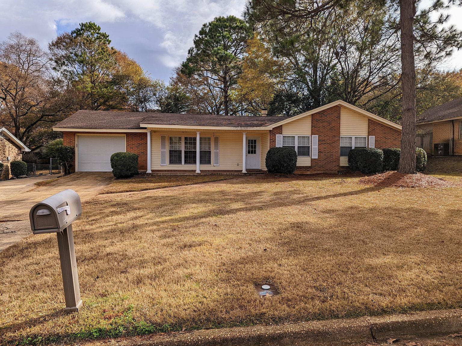 1206 Hillman St, Montgomery, AL 36109 Zillow