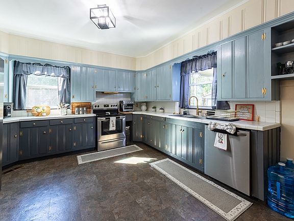 8th image of this home