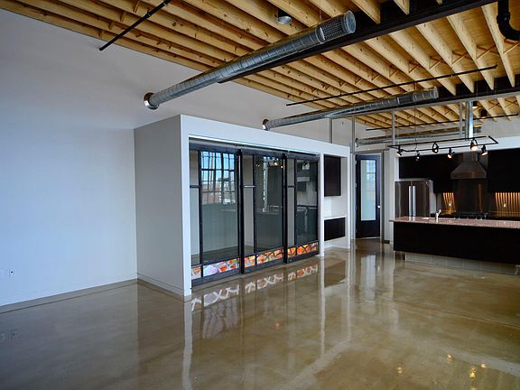 4th image of 376 W Main St #206